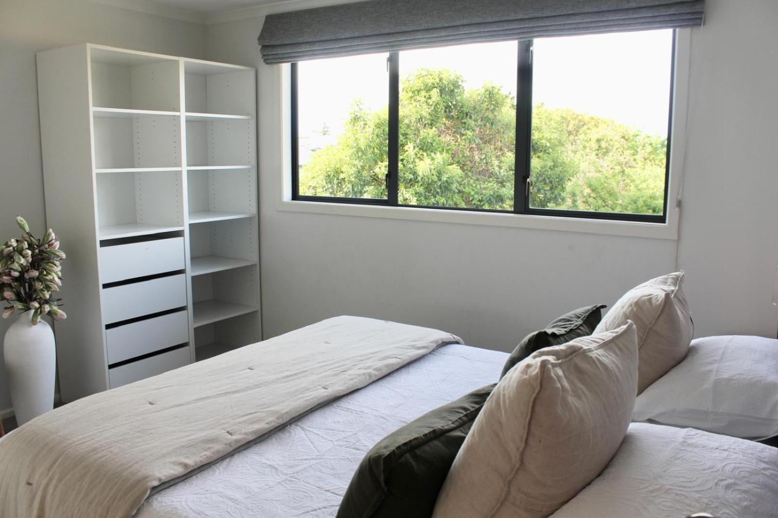 5-Min Walk To Village - Havelock North Holiday Home With Spa Pool Ngoại thất bức ảnh