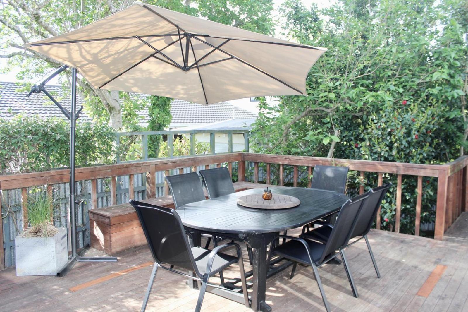 5-Min Walk To Village - Havelock North Holiday Home With Spa Pool Ngoại thất bức ảnh